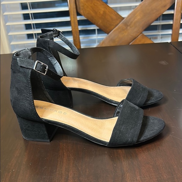 Rampage Black Faux Suede Block Heel Ankle Strap Open Toe Sandals Size 9 - Picture 3 of 13